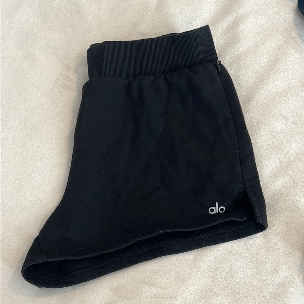 Alo shorts